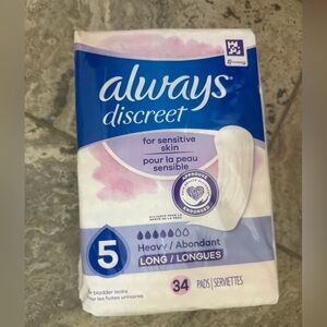 NWT Always Discreet for sensitive skin 34 pads